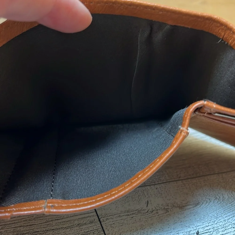 NWOT Patriots Football Brown Leather Trifold Wallet